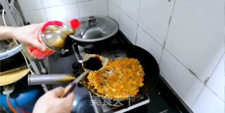 老干妈蛋炒饭的做法步调：8