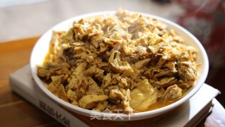 笋干焖鸡肉的做法步调：8