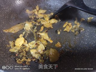 浅易酸菜鱼的做法步调：2