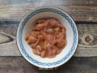 荷兰豆炒肉片的做法步调：4