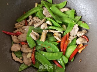 荷兰豆炒肉片的做法步调：14