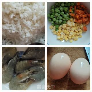 虾仁蛋炒饭的做法步调：1