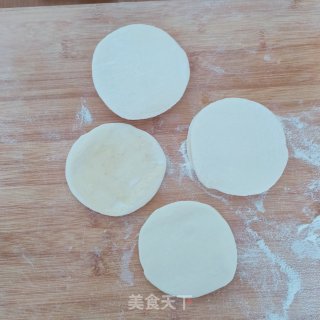 洋葱肉丝卷饼的做法步调：5