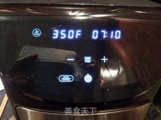 氛围炸锅版坚皮乳鸽的做法步调：7