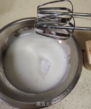 绵硬杯子小蛋糕的做法步调：6