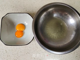 绵硬杯子小蛋糕的做法步调：1