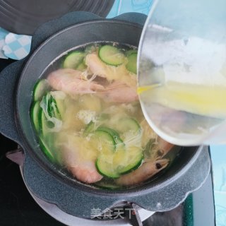 苦虾黄瓜汤的做法步调：7
