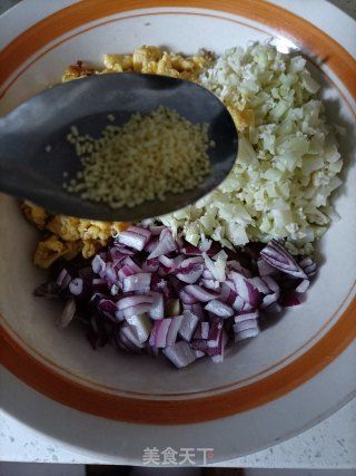 菜花素馅火饺的做法步调：6