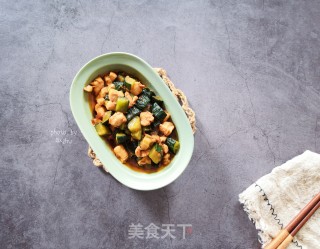 黄瓜炒鸡丁的做法步调：12