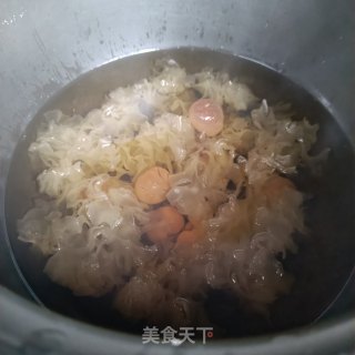 百开花银耳糖火的做法步调：9