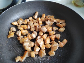 喷鼻煎土豆鸡胸肉的做法步调：5