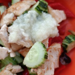 煎鸡胸肉拌黄瓜的做法步伐
：16