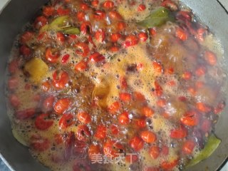麻辣虾尾烧玉米的做法步调：12