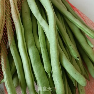 素炒四时豆的做法步调：1