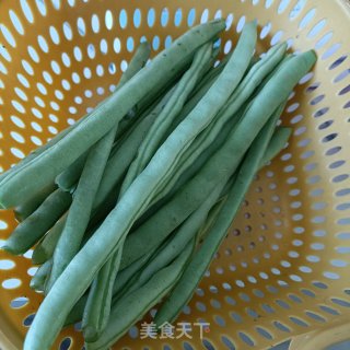素炒四时豆的做法步调：2