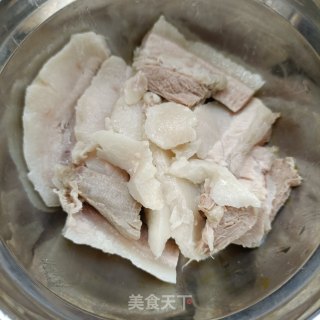 咸菜扣肉的做法步调：4