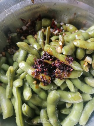 麻辣火煮毛豆的做法步调：6