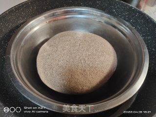可可水腿里包的做法步调：1