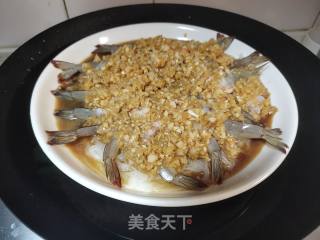 粉丝蒜蓉蒸虾的做法步调：7