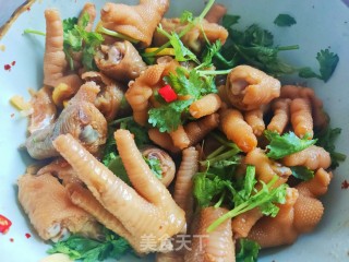 酸辣柠檬鸡爪的做法步调：16