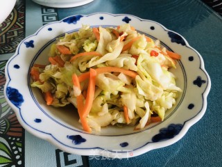 死拌莲花菜胡萝卜丝的做法步调：9