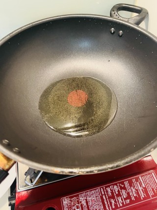 泡椒鸭肠的做法步调：4