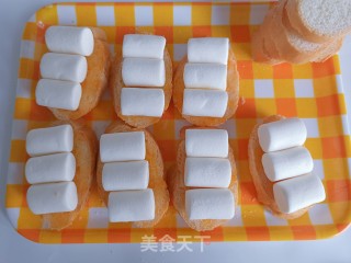 棉花糖法棍的做法步调：4