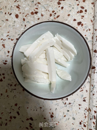 培根芝士里包卷的做法步调：7