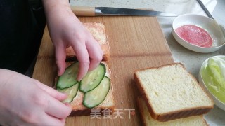 鸡蛋吐司里包的做法步伐
：19