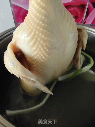 甘旨盐焗鸡的做法步调：6