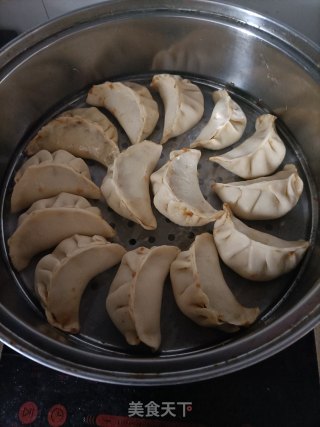 蒜苔陈肉蒸饺的做法步调：21