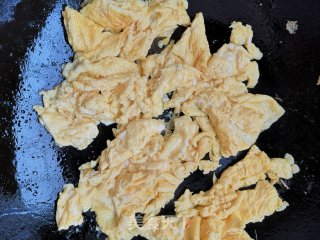 西白柿炒鸡蛋的做法步伐
：4
