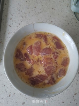 菠萝陈腐肉的做法步调：4