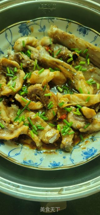 黄豆酱蒸坚肉鲩的做法步调：10