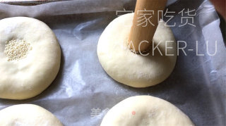 免揉豆沙里包，建造简朴，坚实适口，奶喷鼻味女实足。的做法步调：19