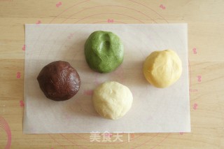 嘎嘣坚，四色炼乳小圆，一心一个小整食，0失利！的做法步调：9