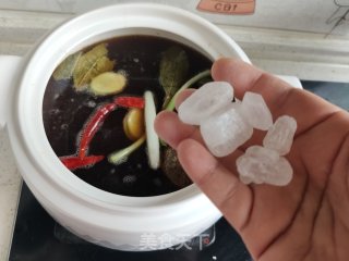 喷鼻辣鸡翅鸡爪的做法步调：14