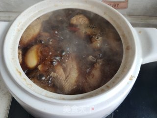 喷鼻辣鸡翅鸡爪的做法步调：24