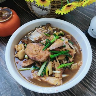 白烧草鱼块的做法步调：12