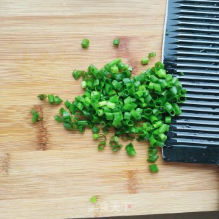 猪肉豇豆煎包的做法步调：7