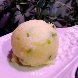 蒜喷鼻土豆泥的做法步调：9