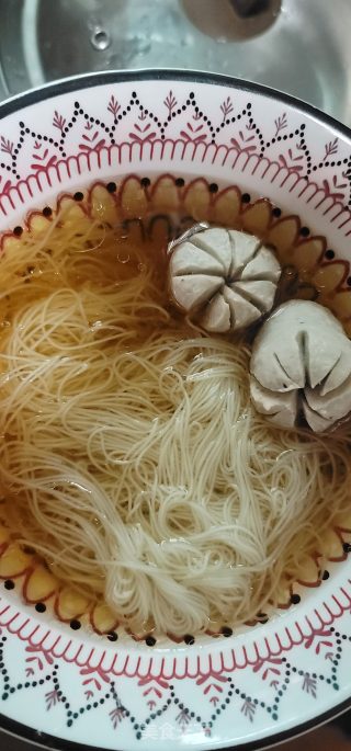 肉丸陈虾煮里线的做法步调：5