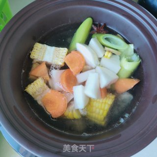 玉米鸡汤的做法步调：5