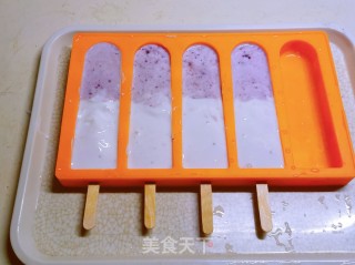 单色冰棒的做法步调：7
