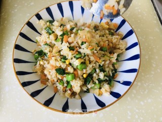 菜心炒米饭的做法步调：9
