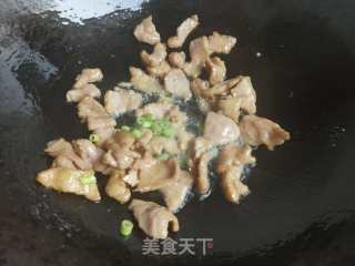 西葫芦炒肉片的做法步调：4