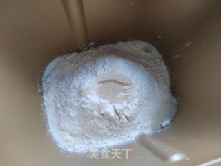 坚底蜂蜜烤里包的做法步调：2