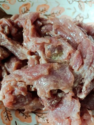 火煮肉片的做法步调：3