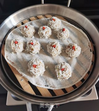 糯米喷鼻菇肉馅丸子的做法步调：11