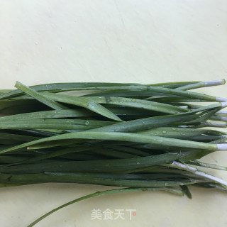 韭喷鼻人鱼里的做法步调：1